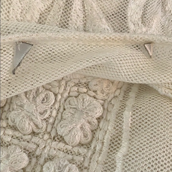 Express dress / swim cover embroidered lace mesh - Picture 8 of 9